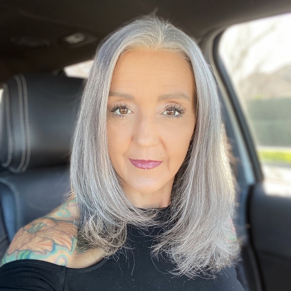 Meet your Posher, Cheri - Picture 1 of 1